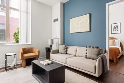 Image de Lovely Kendall Square 1br w/ Concierge & Gym, steps to Mit, by Blueground