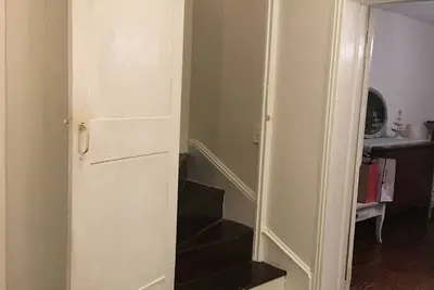 Image de Charming Historic Olde City Home - Close to Independence Malll