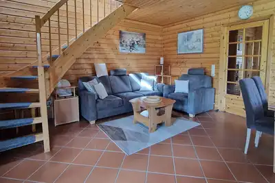 Image de Has-63 Holzblockhaus, 4 Pers. , 65qm - Naturerlebnisdorf Blauvogel