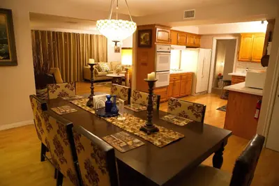 Image de Long Term Rental House: 5 Minutes to Disneyland/Convention Center