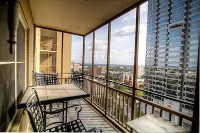 Image de Prime Downtown Atlanta Condo with Balcony