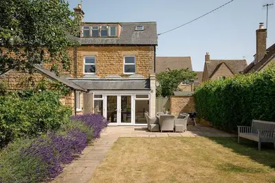 Image de Kimkeri, Bourton-on-the-Water - sleeps 6 guests in 3 bedrooms
