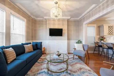 Image de Spacious 3BRCondo near Wrigley/Dtwn +FreeParking