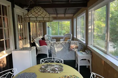 Image de Sebago cottage with beach & boat launch