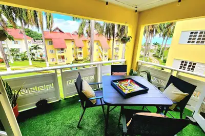 Relax on the Ridge - Ocho Rios Escape