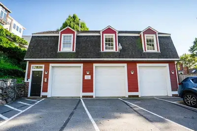 Image de Sunny Studio Loft Next to Risd & Brown w/ Parking!