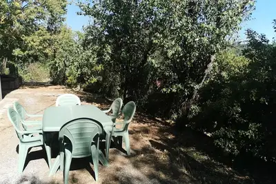 Image de Appartement dans Maison Individuelle avec jardin