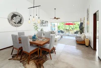 Image de Luxurious Penthouse Suite in Hacienda San Pancho! Starlink High-Speed Internet!