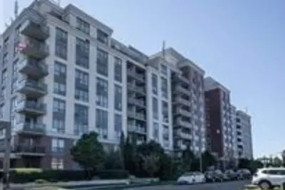 Image de Midtown condo