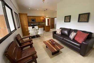 Image de Perfect 2-bedroom ground floor with pool, walk to the beach