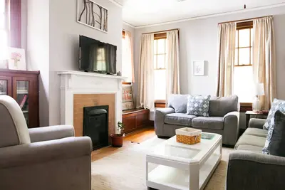 Image de 3br Pet-Friendly Home | Near Capitol