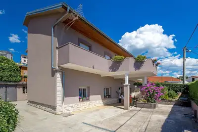 Image de Superbe appartement de 3 chambres à.