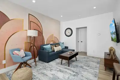 Image de ★Serene 2b2b 5mins. Drive To Rose Bowl Stadium★