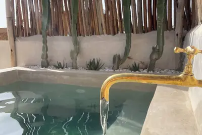 Image de Riad Nekhla avec bassin privé