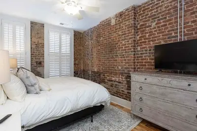 Image de Stunning Luxury Loft in Theatre District