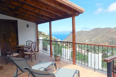 Image de Nouvelle maison à Hermigua avec une vue impressionnante