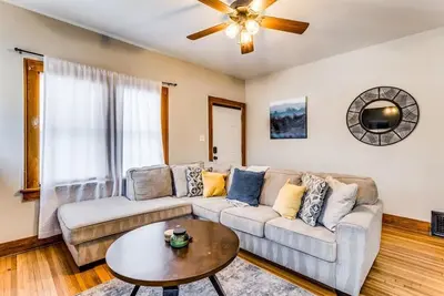 Image de Nearby Local Hospitals + W/D - Travel Nurse Oasis!