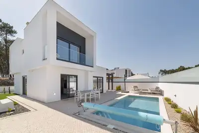 Image de Villa Pataias - Maison de vacances à 3 chambres à Pataias - Sch064
