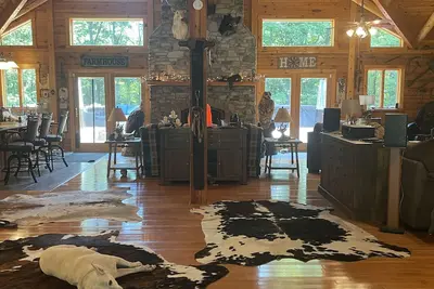 Image de Come As A Guest Leave As Part of the Family