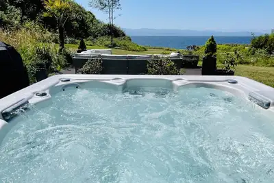 Points West Oceanfront Resort 2 Bed Suite