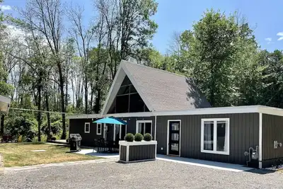 Image de Llama Llama Cozy Cottage