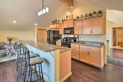 Image de Duluth Studio w/ Sauna on Working Horse Farm!