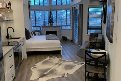 Image de Luxury King Suite Village North-The Nest