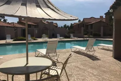 Image de Beautiful 2 bdrm townhouse w/pool in Glendale Az