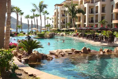 Image de Ground Floor Villa! Perfect pool and Beach access! Family-friendly!