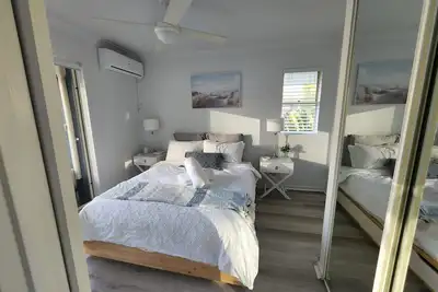 Image de Newly renovated 1 Bedroom Appartment. Great location.