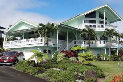 Image de Reservations resumed　Quiet hilltop location overlooking Hilo Bay.