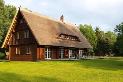 Image de Exklusive Woodhouse