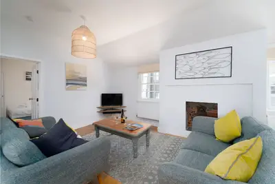 Image de Alba – Sleeps 5 – Partial Sea Views - Dog Friendly (One)