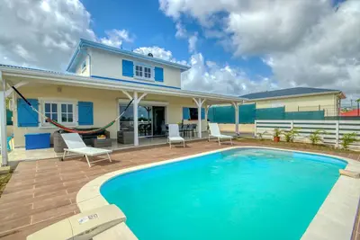 Image de Villa de standing avec piscine (Mqrs07)