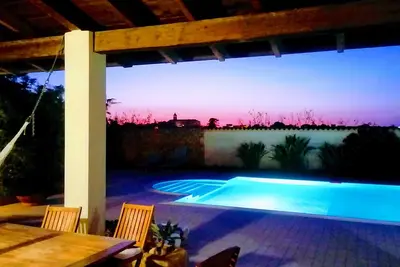 Image de Luxueuse villa avec piscine