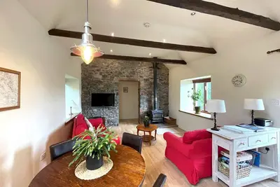 Image de Beautiful 2br Converted Mill - Idyllic Location - Pass the Keys