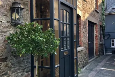 Image de Stylish barn perfect for beach, surf or moor