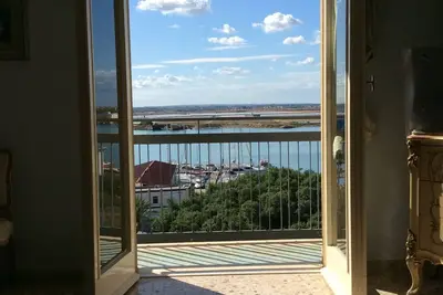 Image de Apartment on the harbor!