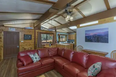 Image de Midpines Cabin-private, peaceful mountain cabin- 30 miles to Yosemite entrance!