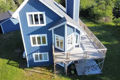 Image de The Bird House- 3 bed unique home with Hot tub