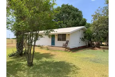 Image de 2-Bedroom Farmhouse