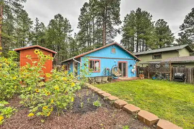 Image de Forested Flagstaff Getaway w/ Garden & Gas Grill