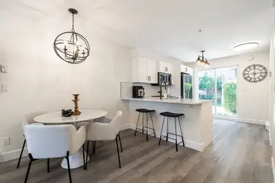 Executive townhome in downtown Langley