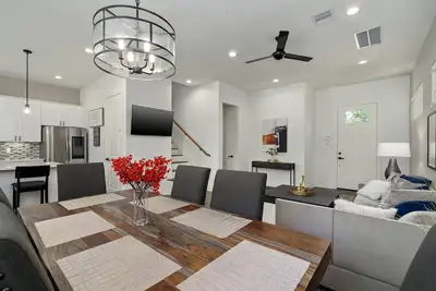 Image de The Oasis Modern New Luxury House Near Downtown