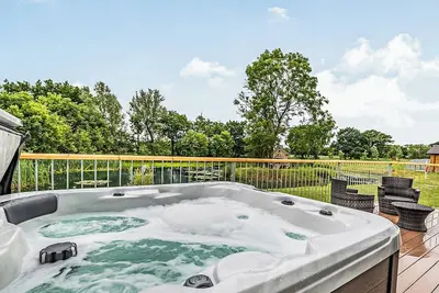 Image de 3 bedroom accommodation in Flaxton