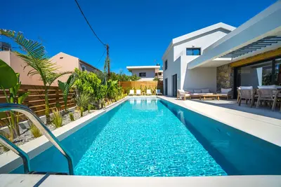 Image de Peacful Villa Olyra, private pool & jacuzzi, Bbq