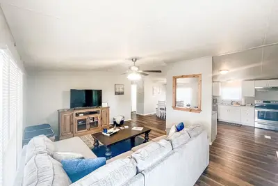 Image de \"Smooth Sailing\" less than 10 minutes from Lake Texoma and Choctaw Casino