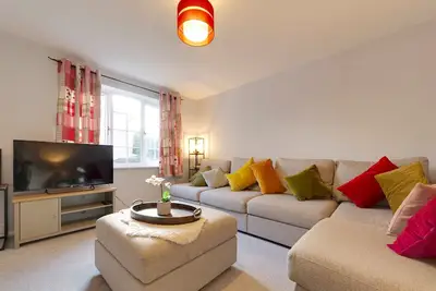 Image de Pass the Keys | Renovated Sunny Home | Pass the Keys