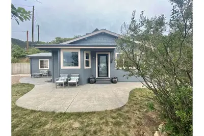 Image de Cozy Mountainside Cottage