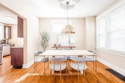 Image de Juniper Hyde Park: 3b House Walk to Hp Square, Wasson Trail